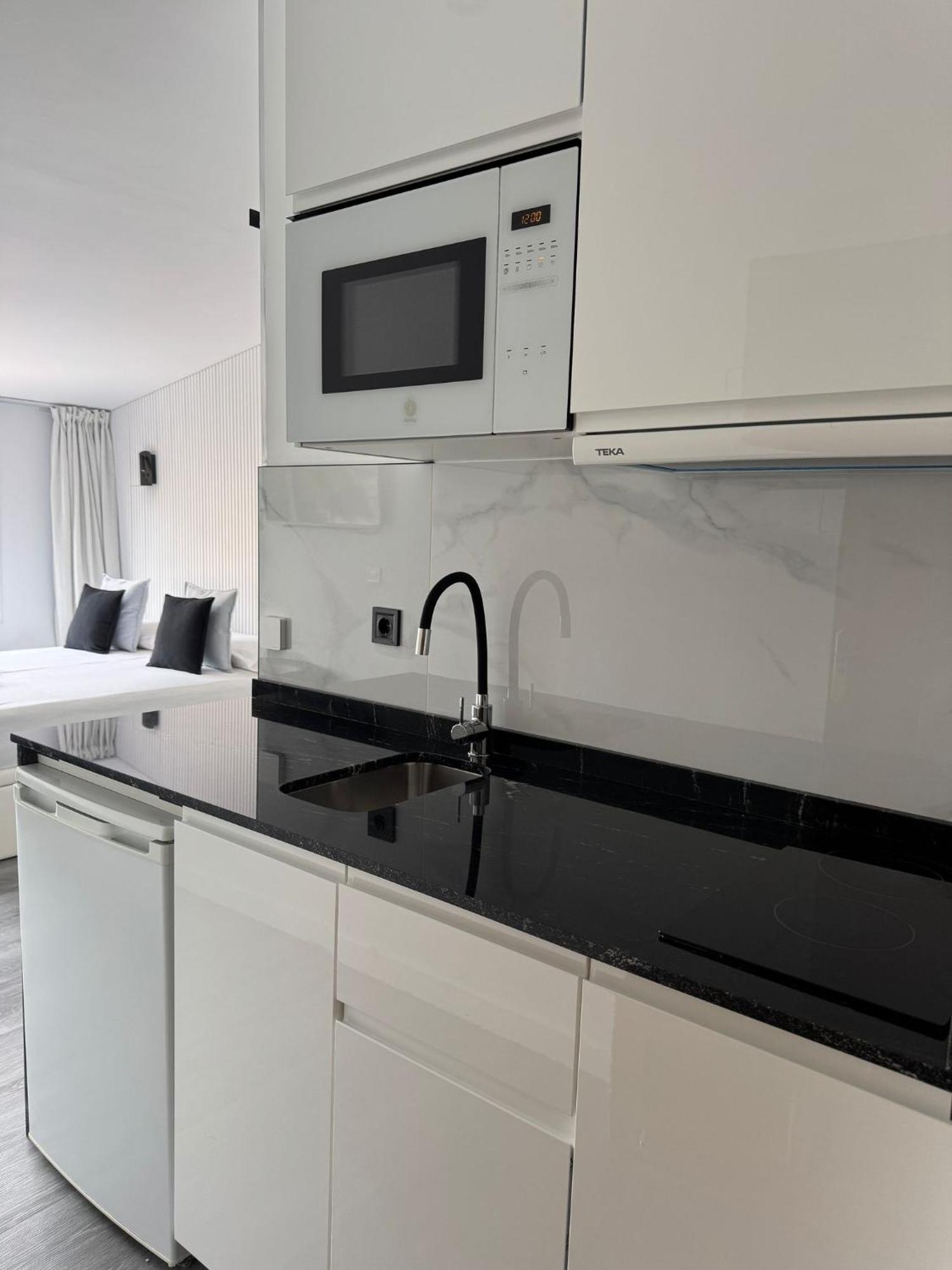Apartamentos San Antonio Torremolinos Bagian luar foto