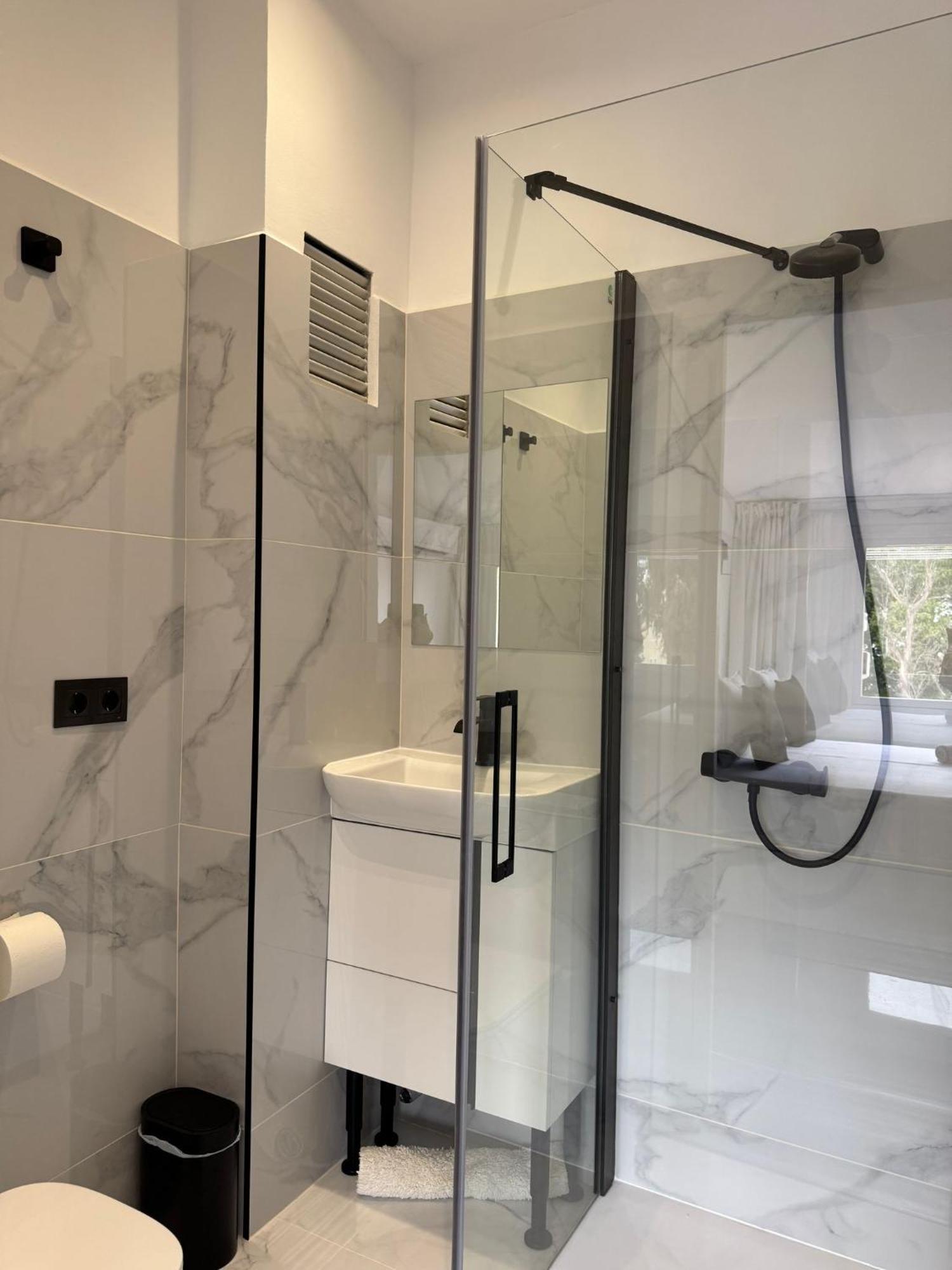 Apartamentos San Antonio Torremolinos Bagian luar foto